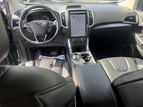 Used 2024 Ford Edge Titanium AWD/4WD image 15