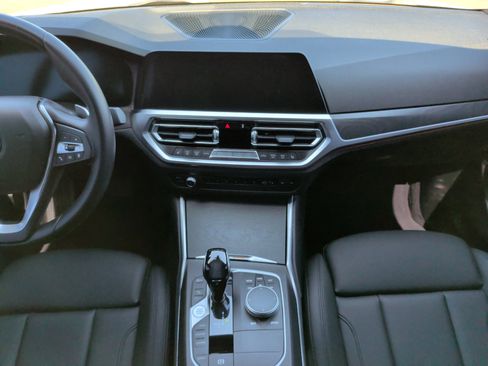 Used 2021 BMW 330i Sedan w/ Convenience Package RWD image 31