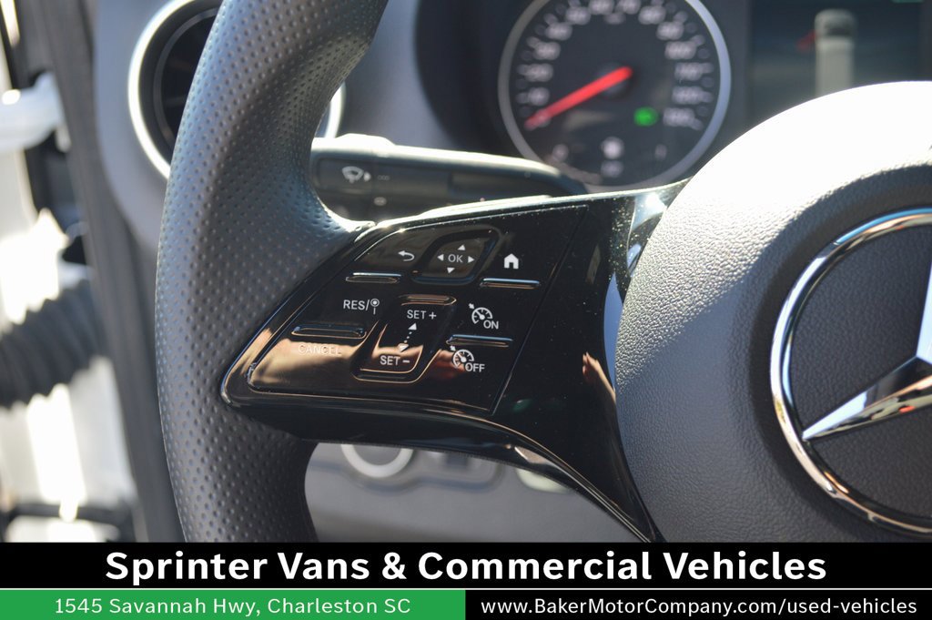 Used 2025 Mercedes-Benz Sprinter 2500 image 21