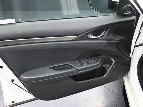 Used 2021 Honda Civic Sport image 15