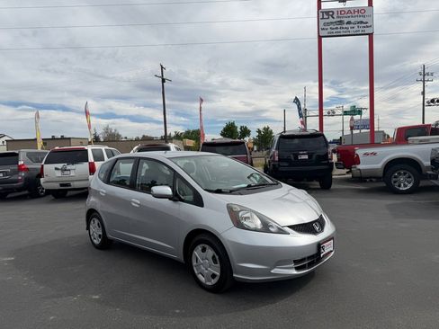 Used 2013 Honda Fit image 1
