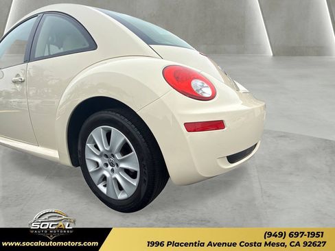 Used 2008 Volkswagen Beetle S FWD image 26