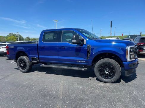 New 2026 Ford F250 XLT w/ XLT Premium Package AWD/4WD image 2