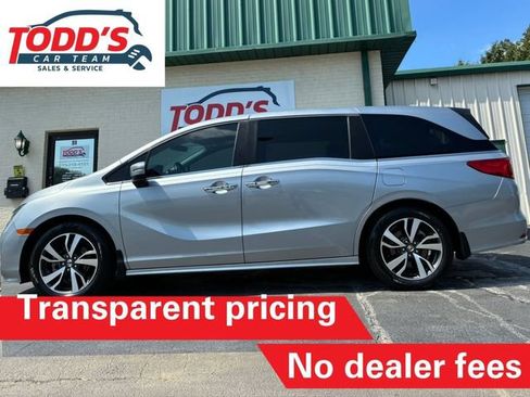 Used 2024 Honda Odyssey Touring image 3