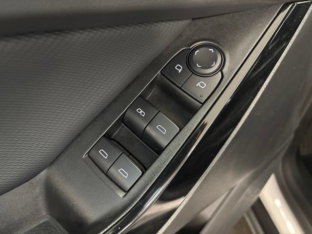 Used 2025 Chevrolet Equinox LT AWD/4WD image 10