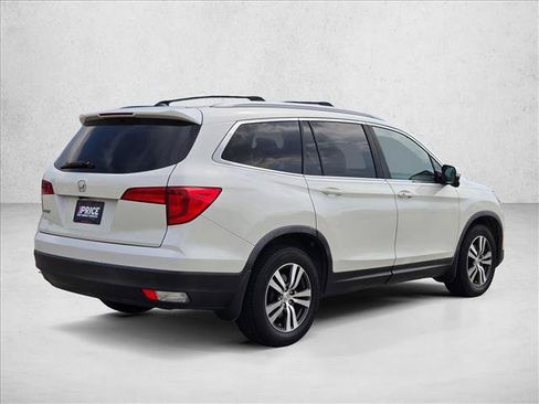 Used 2016 Honda Pilot EX image 5
