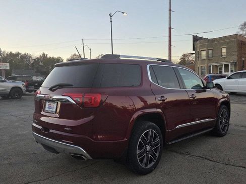 Used 2017 GMC Acadia Denali w/ Technology Package image 5