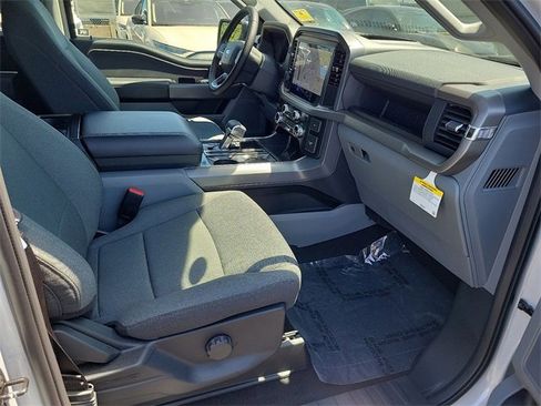 New 2025 Ford F150 Lightning XLT image 13