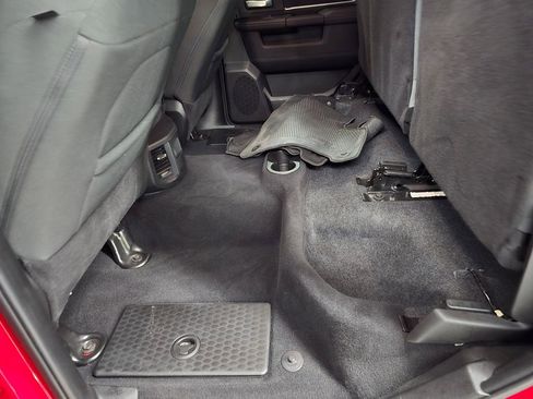 Used 2024 RAM 2500 Big Horn w/ Bed Utility Group image 32