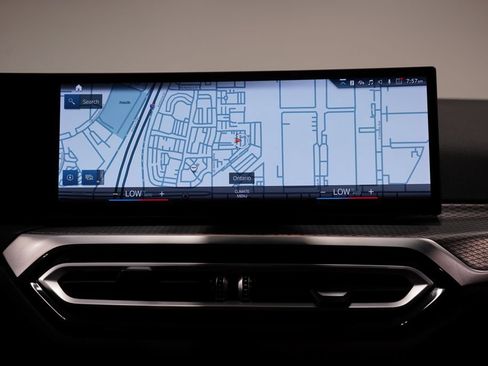 Used 2023 BMW 330i Sedan w/ M Sport Package RWD image 15