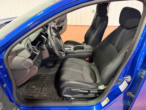 Used 2019 Honda Civic Sport image 13