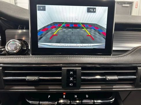 Used 2022 Lincoln Corsair AWD w/ Equipment Group 101A image 15