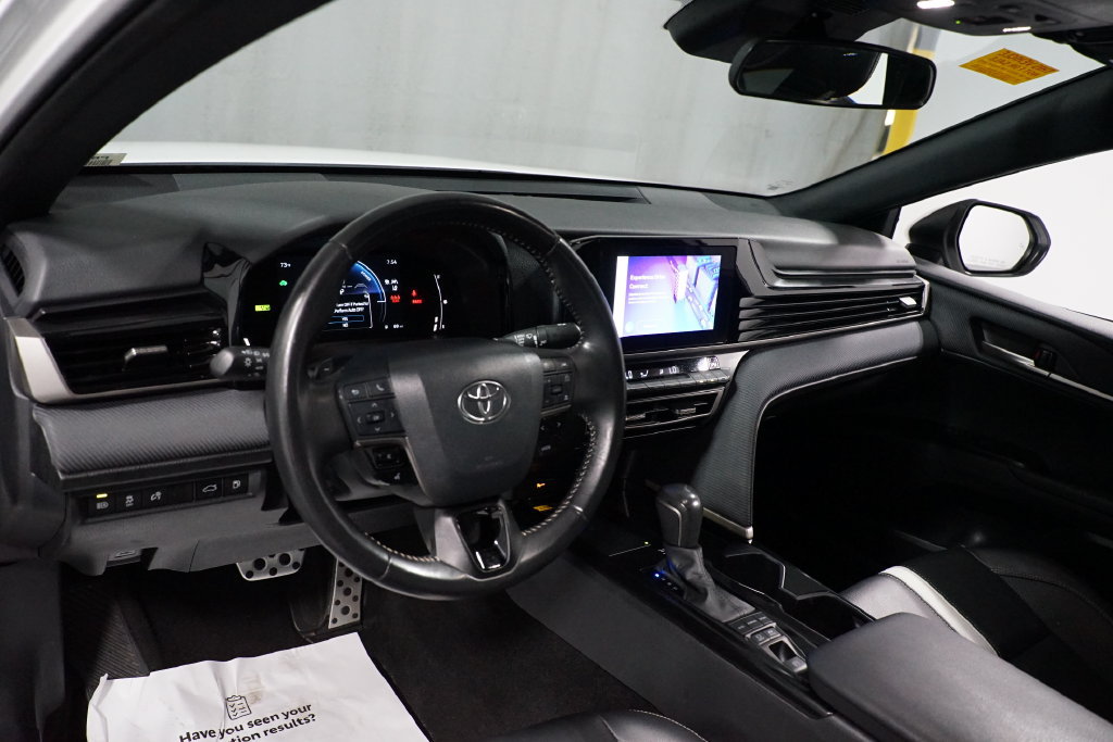 Certified 2025 Toyota Camry SE FWD image 11