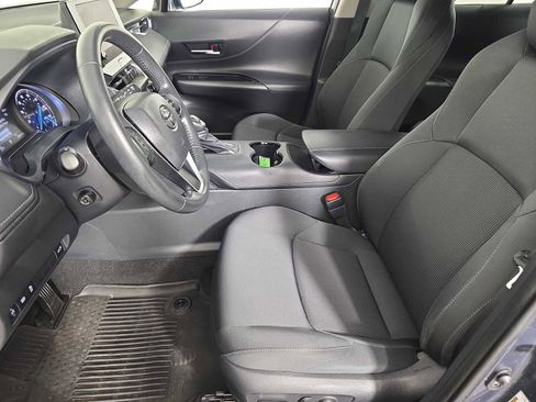 Used 2024 Toyota Venza LE image 20