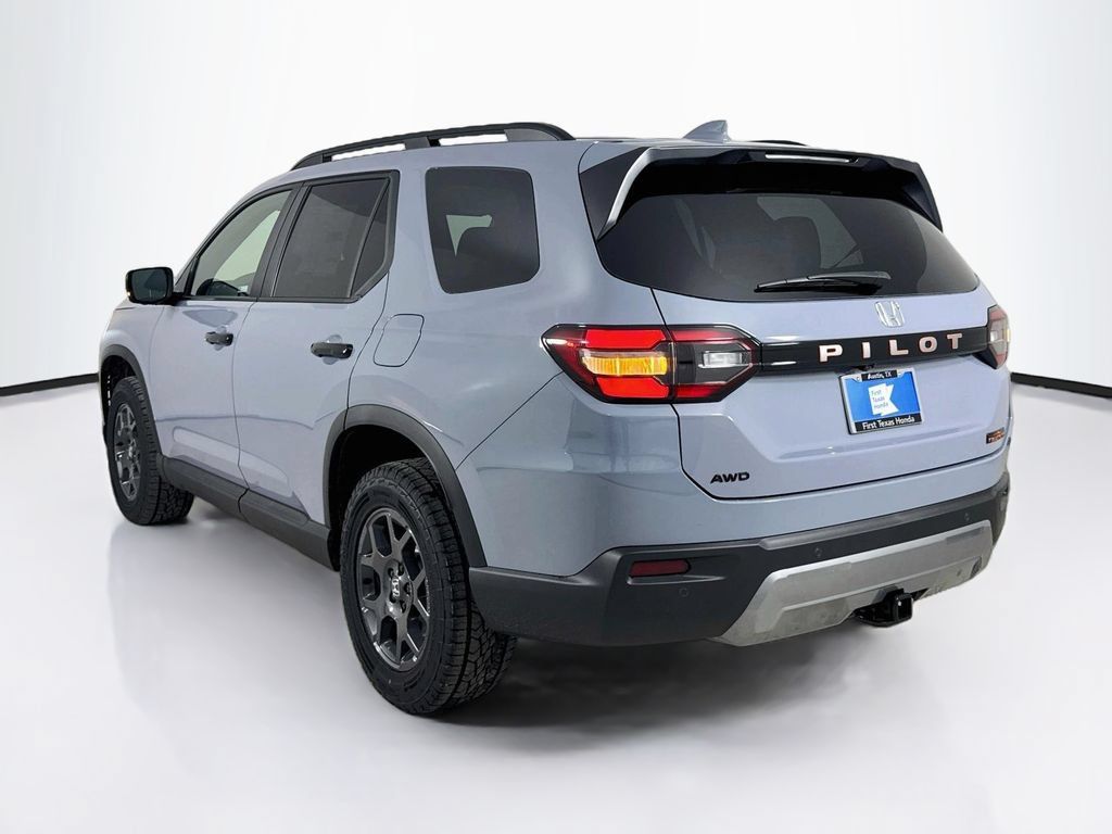 New 2026 Honda Pilot TrailSport image 5