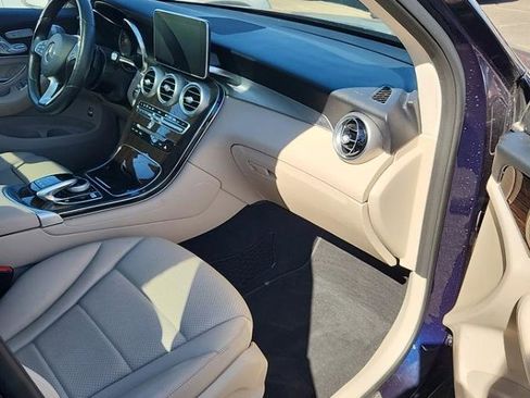 Used 2017 Mercedes-Benz GLC 300 4MATIC image 10