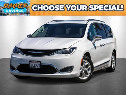 Used 2019 Chrysler Pacifica Limited