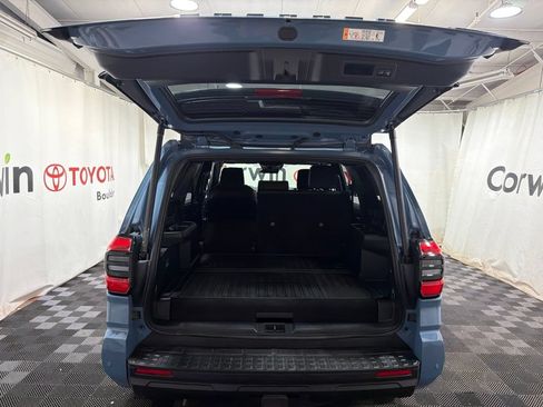 Used 2025 Toyota 4Runner TRD Off-Road Premium AWD/4WD image 14
