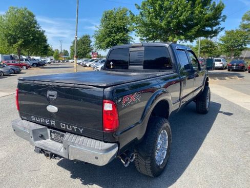 Used 2012 Ford F250 Lariat w/ Lariat Ultimate Pkg AWD/4WD image 6