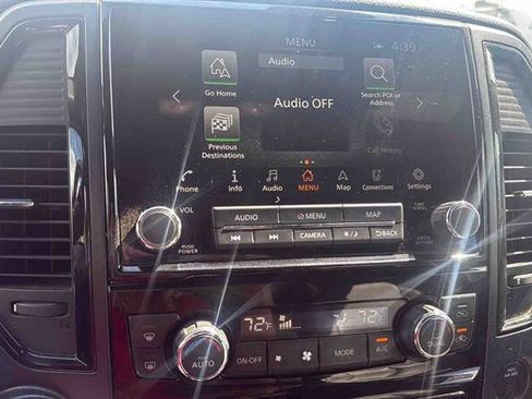 Used 2021 Nissan Titan PRO-4X w/ Pro-4x Convenience Package AWD/4WD image 24