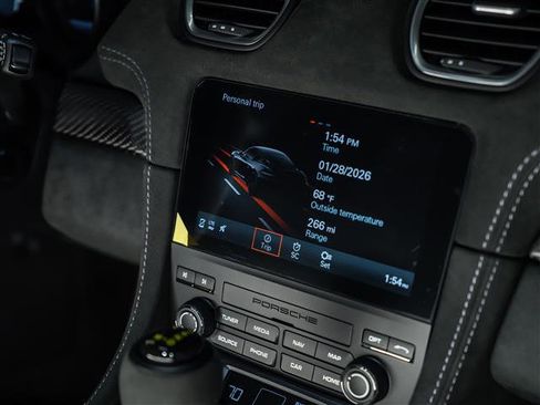 Used 2025 Porsche 718 Cayman GT4 RS RWD image 32