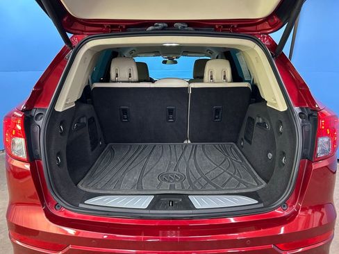 Used 2017 Buick Envision Essence image 40