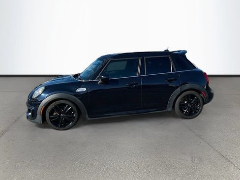 Used 2020 MINI Cooper S FWD image 4