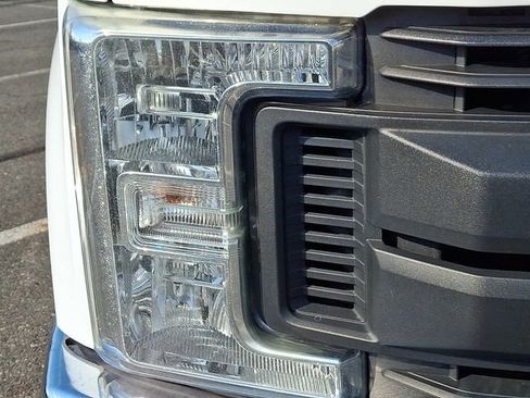 Used 2017 Ford F350 XL w/ Power Equipment Group RWD image 11