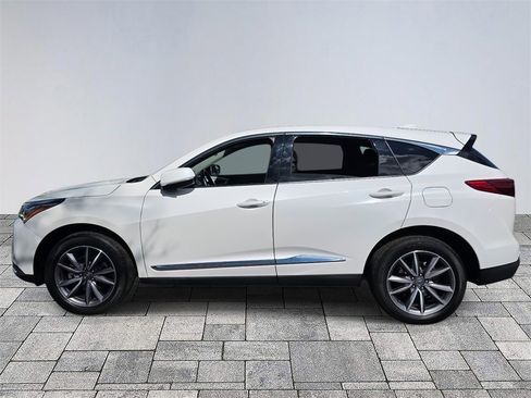 Used 2023 Acura RDX w/ Technology Package image 4