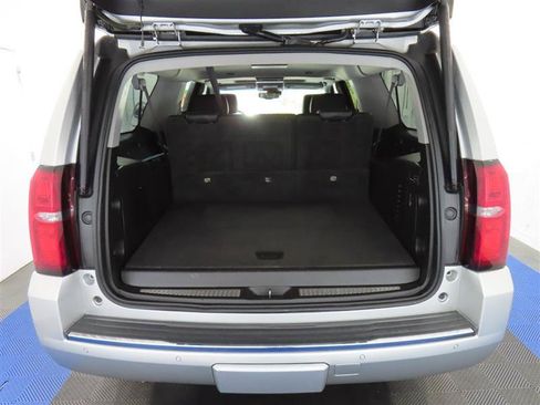 Used 2016 Chevrolet Suburban LTZ AWD/4WD image 8