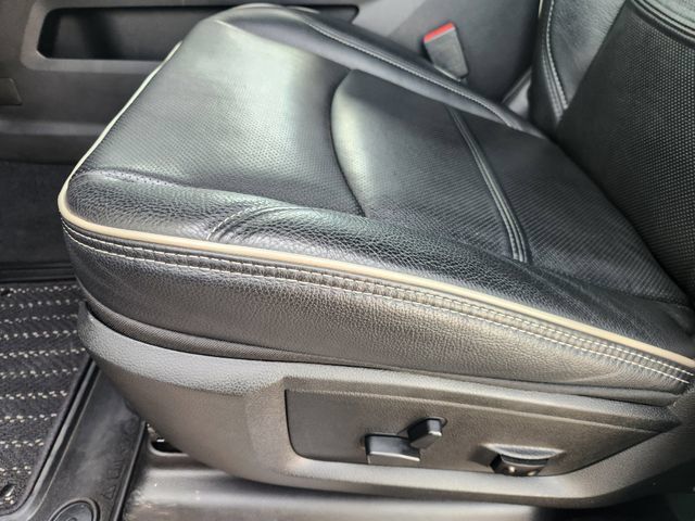 Used 2023 RAM 2500 Limited AWD/4WD image 21
