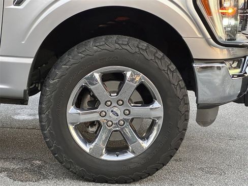 Used 2021 Ford F150 Lariat w/ Equipment Group 502A High image 13