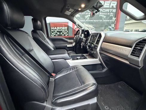 Used 2019 Ford F350 Lariat w/ Lariat Value Package image 9