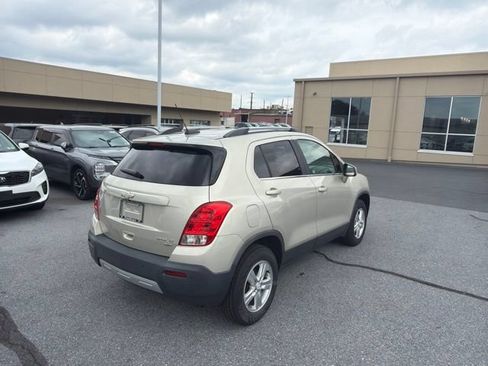 Used 2016 Chevrolet Trax LT w/ LT Convenience Package AWD/4WD image 8