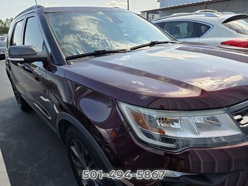 Used 2019 Ford Explorer XLT w/ Equipment Group 202A FWD image 3