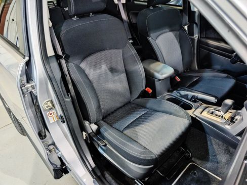 Used 2017 Subaru Forester 2.5i Premium AWD/4WD image 30