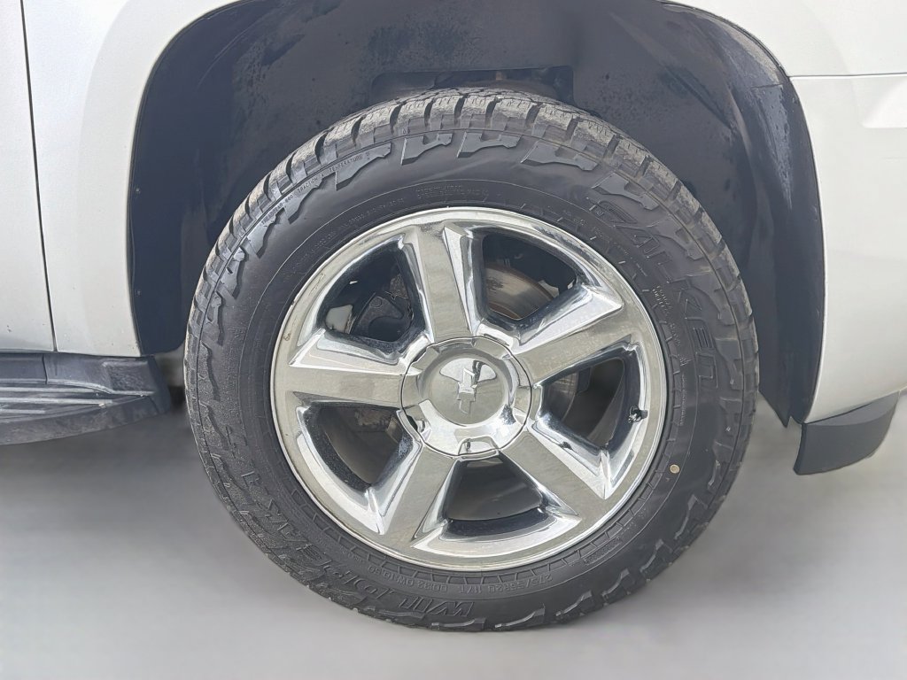 Used 2013 Chevrolet Tahoe LTZ AWD/4WD image 29