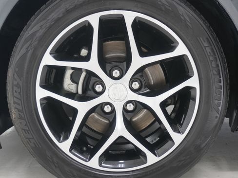 Used 2017 Buick Regal Sport Touring FWD image 26