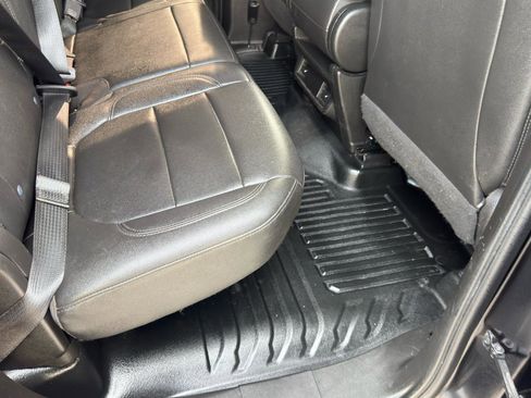 Used 2021 GMC Sierra 1500 4x4 Double Cab w/ Convenience Package image 34