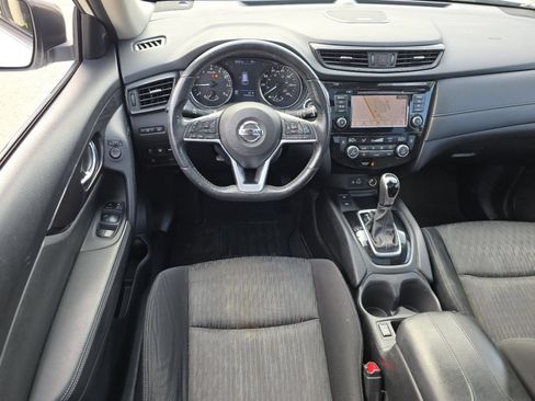 Used 2019 Nissan Rogue SV w/ Sun & Sound Touring Package FWD image 27