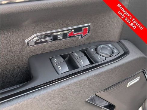 Used 2023 GMC Sierra 1500 AT4 image 17