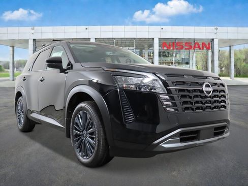 New 2026 Nissan Pathfinder SL w/ SL Premium Package (P04) AWD/4WD image 7