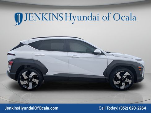 New 2026 Hyundai Kona Limited FWD image 2