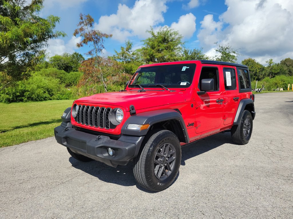 Used 2025 Jeep Wrangler Unlimited Sport AWD/4WD image 32