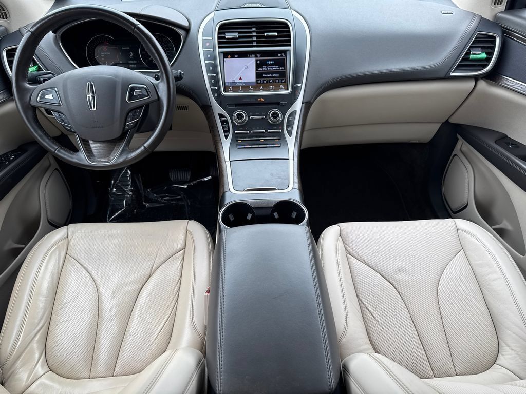 Used 2018 Lincoln MKX Reserve w/ Driver Assistance Package FWD image 25