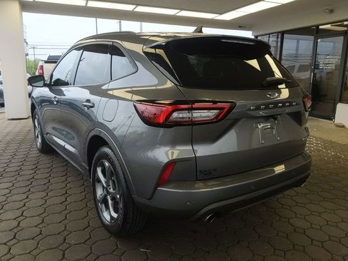 Certified 2023 Ford Escape ST-Line Select w/ Tech Pack #1 AWD/4WD image 9