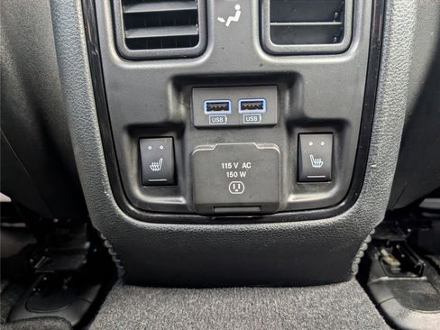 Used 2023 Dodge Durango R/T w/ Hemi Orange Plus Package AWD/4WD image 18