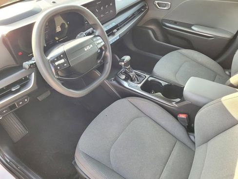 Used 2025 Kia K4 FWD image 7