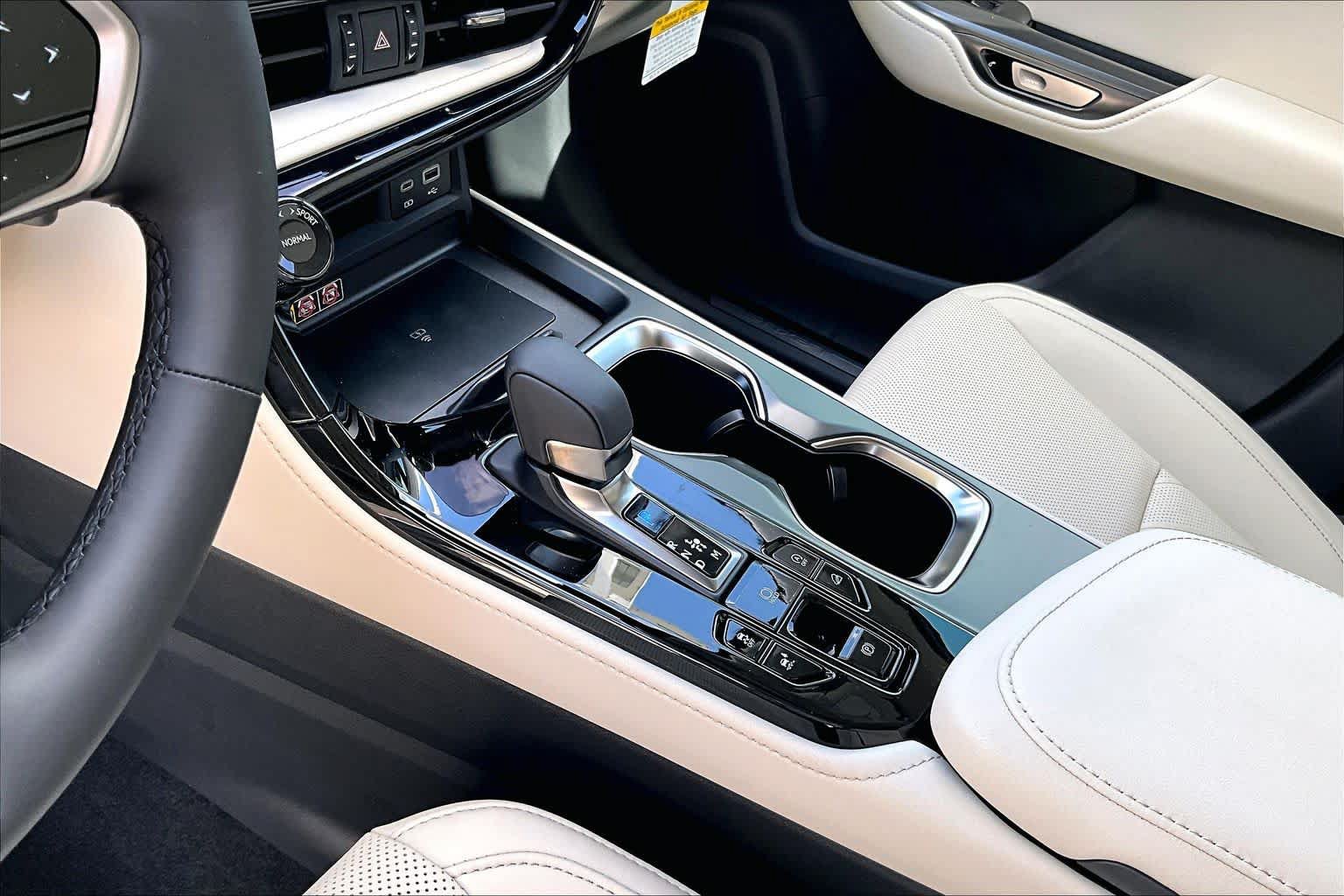 New 2026 Lexus NX 350 AWD w/ Luxury Package image 11