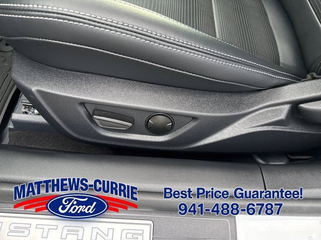 Used 2025 Ford Mustang GT Premium RWD image 9